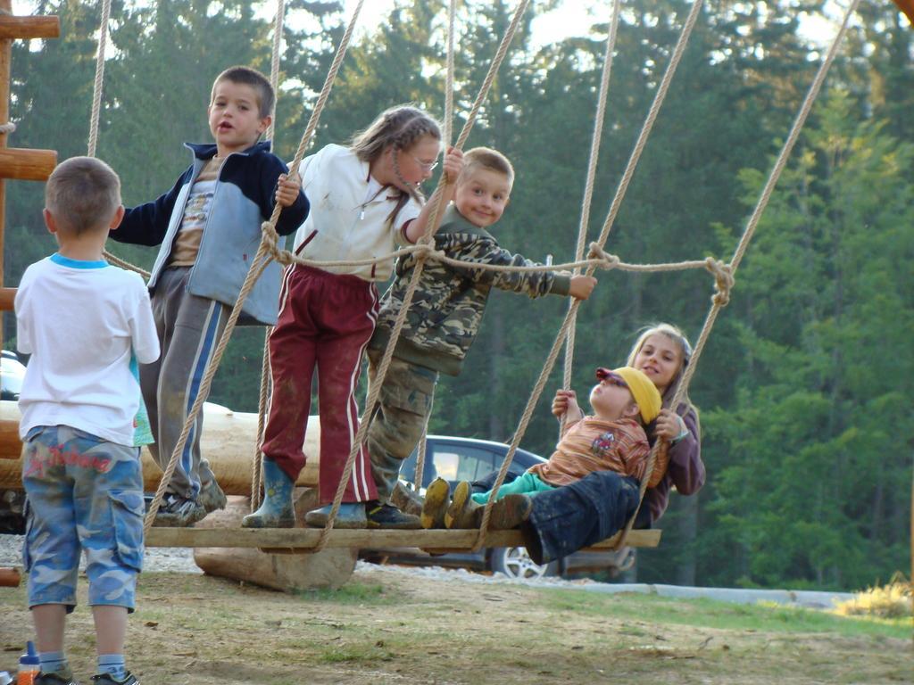 Koliba U Kuba A Rekreacne Domy Hrustin Buitenkant foto
